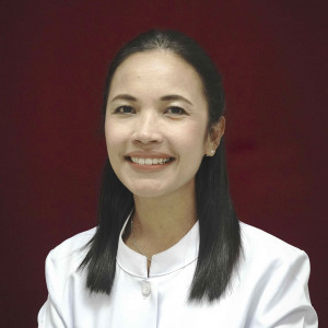 ทันตแพทย์ กิ่งเกศ อักษรวงศ์