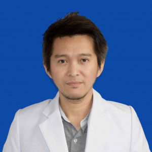 นายแพทย์ กฤษณะ กาญจนหิรัญ