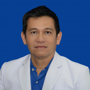 นายแพทย์ วัชรพงศ์ แย้มศรี