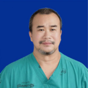 นายแพทย์ เอก เปียงแก้ว