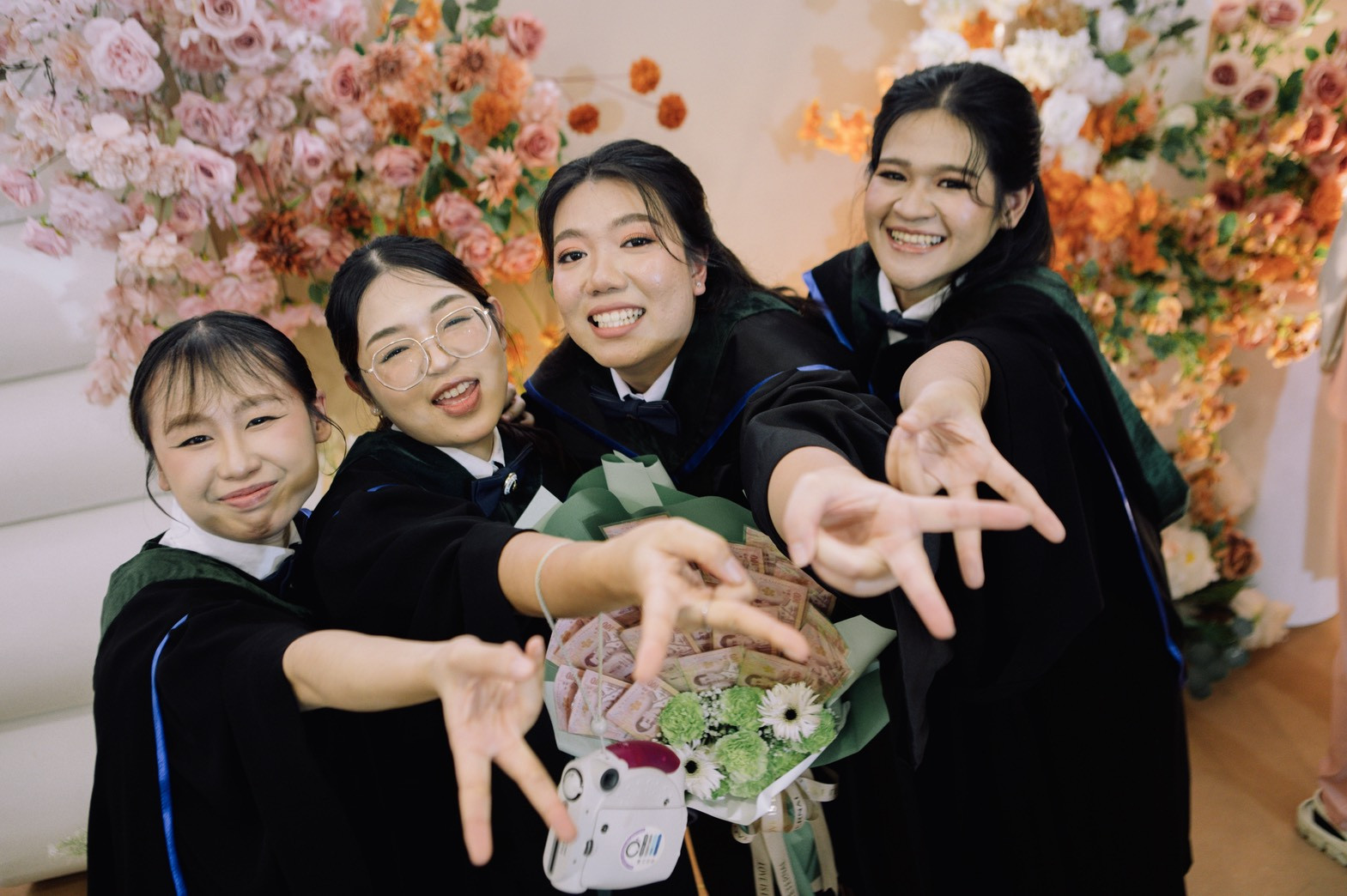 ภาพที่ 19