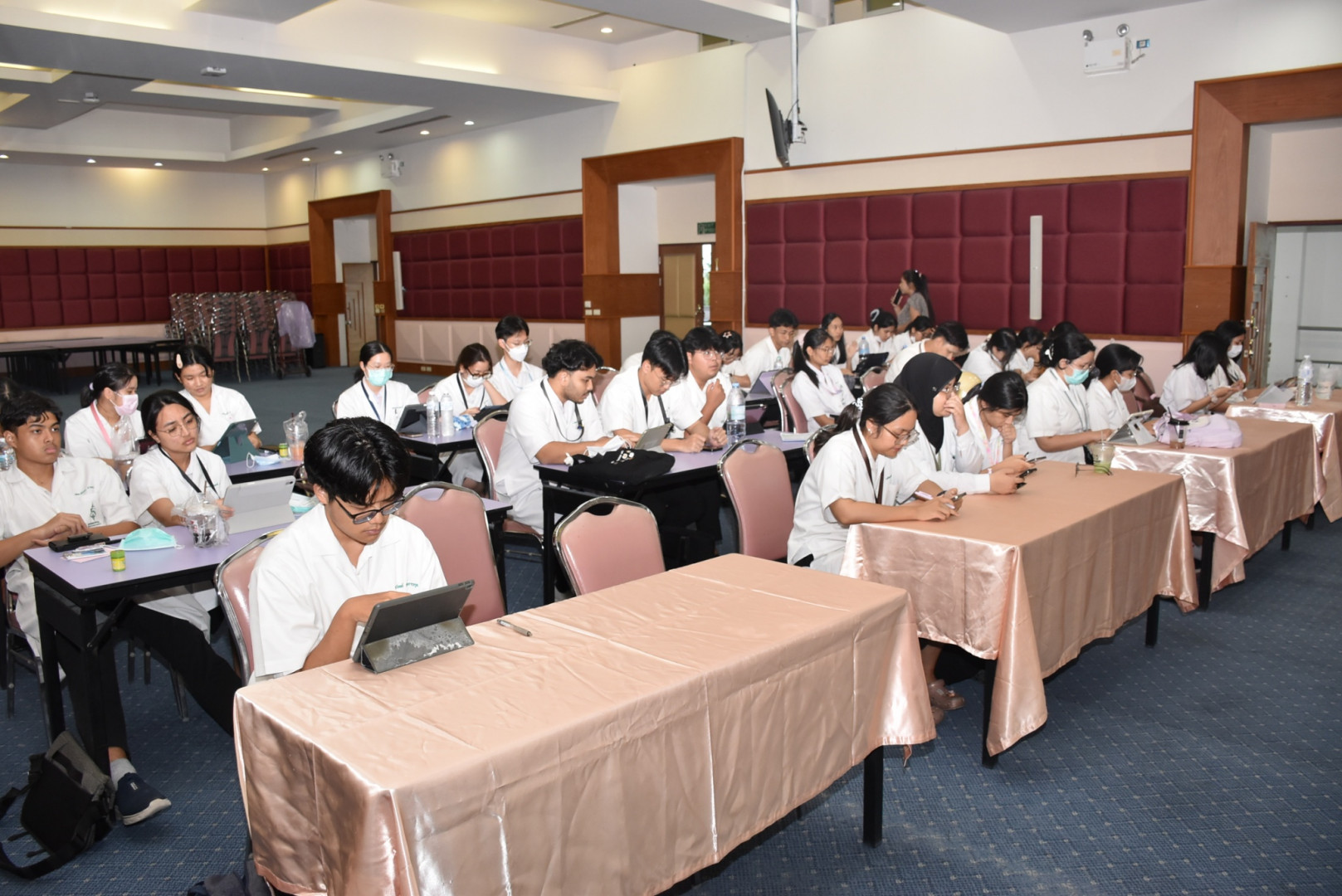 ภาพที่ 9
