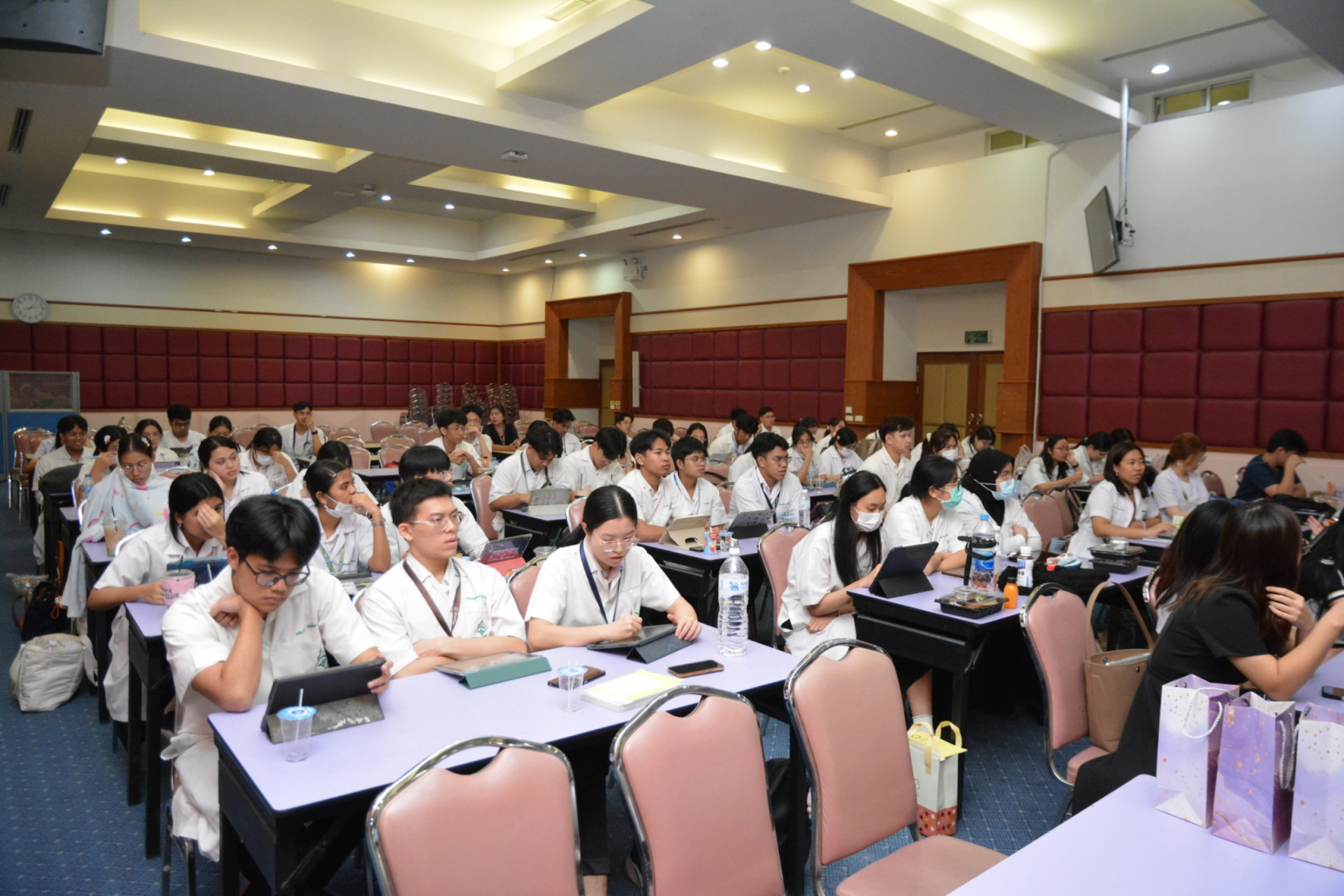 ภาพที่ 17
