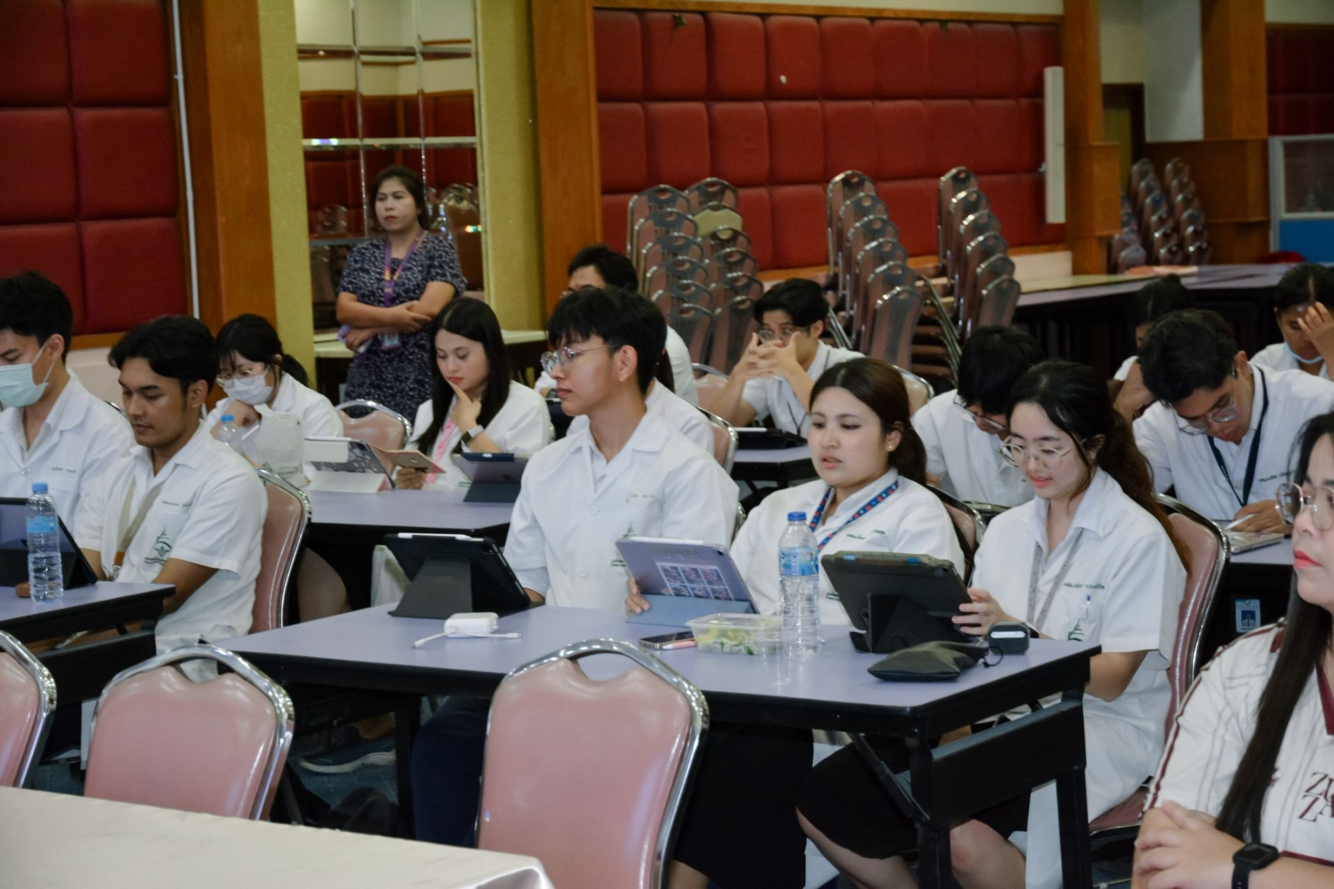 ภาพที่ 16