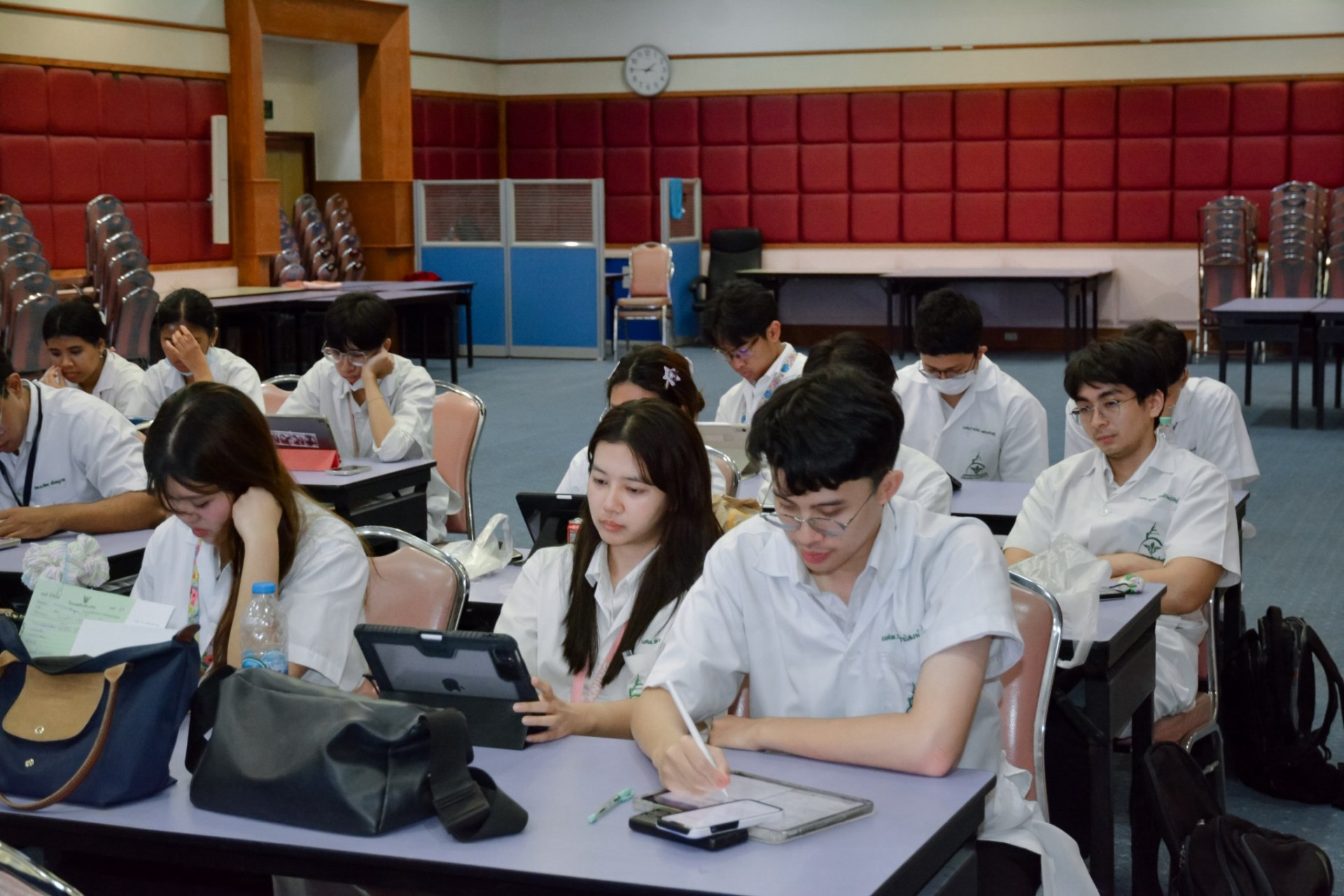 ภาพที่ 19