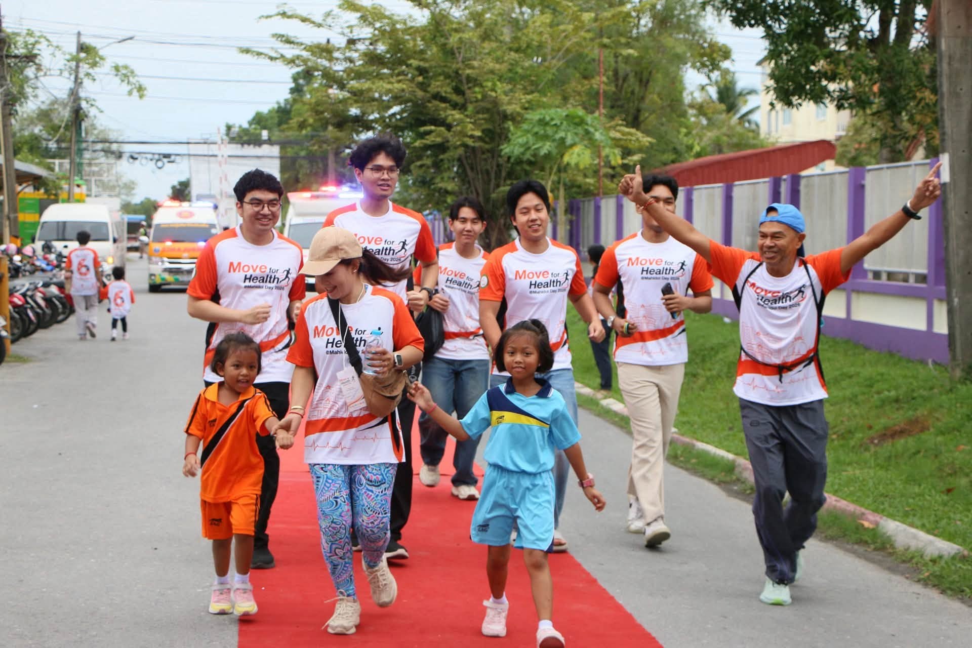 ภาพที่ 12